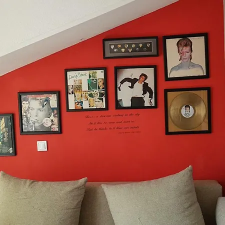 Rock Palace Apartment
